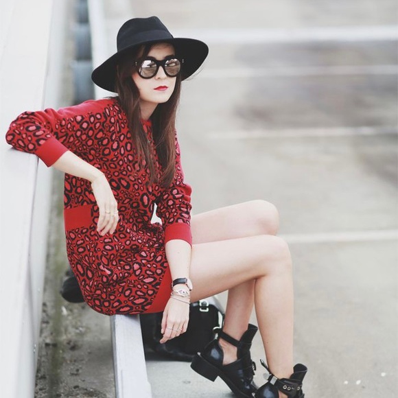 Kenzo Leopard Print Sweater Dress - Picture 2 of 8